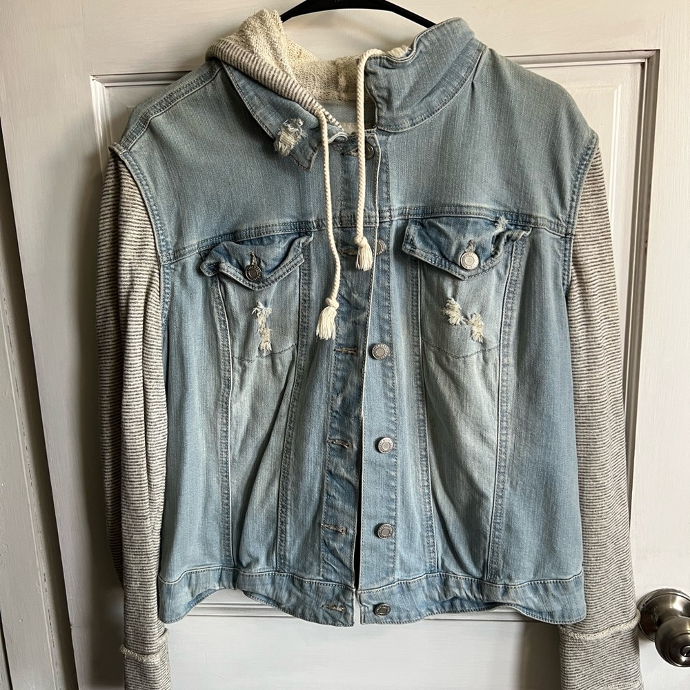 Mossimo Supply Co. Blue and Cream Jean Jacket